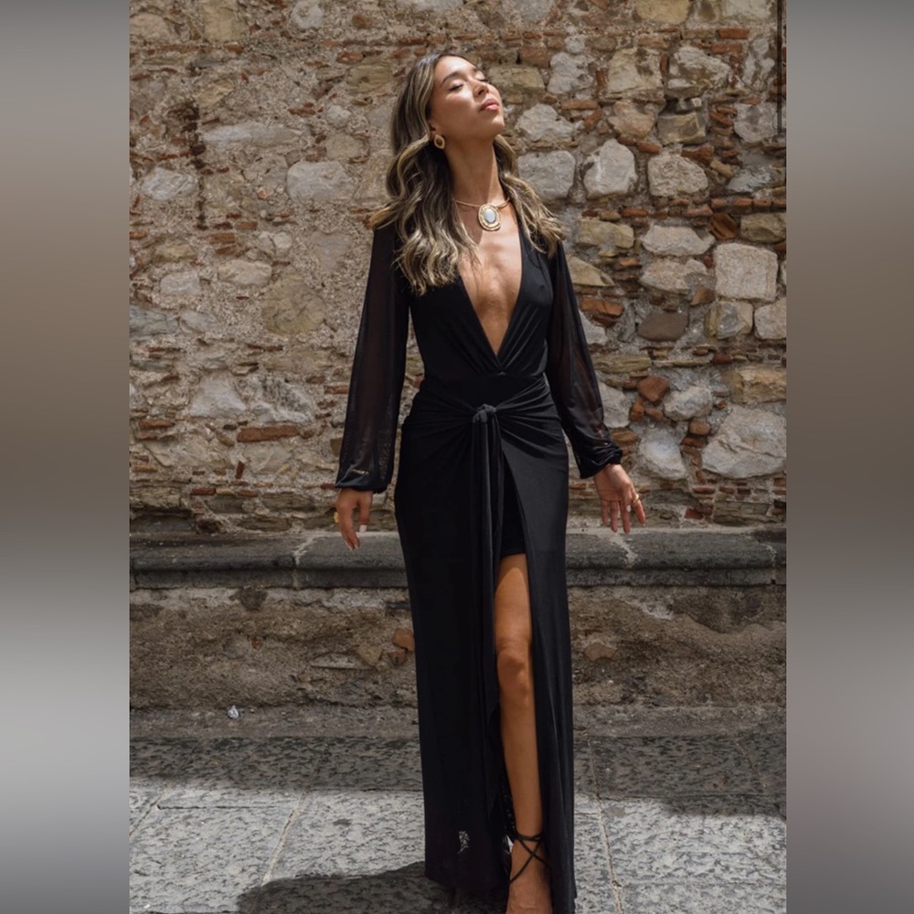 12th Tribe Black Long Sleeve Dress